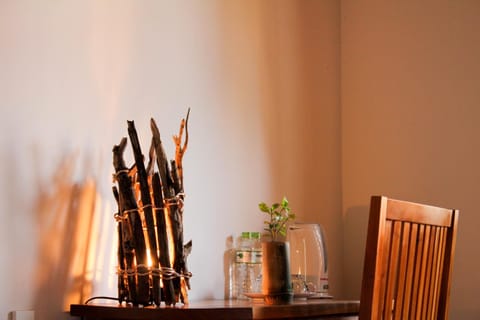 Photo of the whole room, Decorative detail