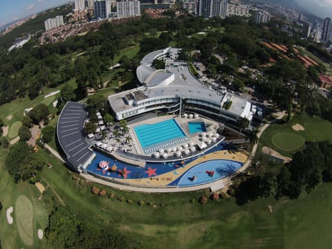 Bird's eye view, City view, Garden view, Lake view
