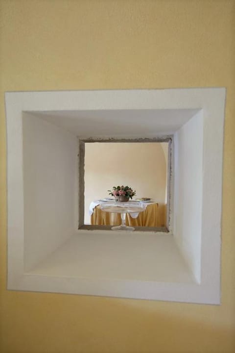 Decorative detail, On site