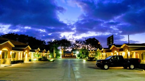 Property building, Night