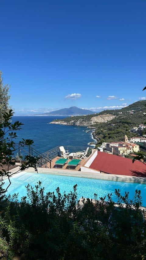 White Villa Massa Lubrense Apartment in Massa Lubrense