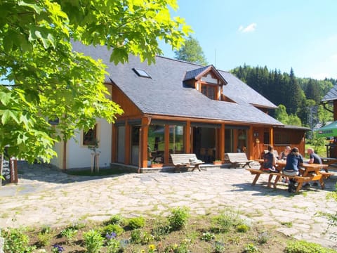 Restaurant/places to eat, Facade/entrance, Garden