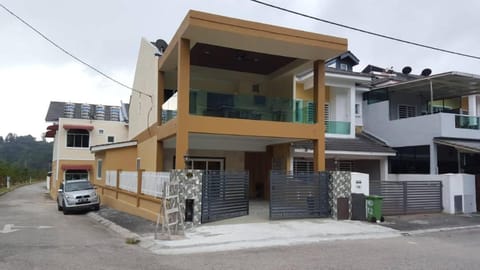 BBQ facilities, Balcony/Terrace