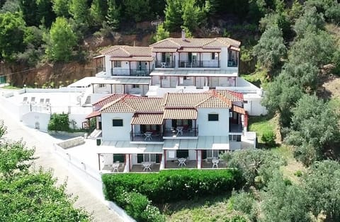 Property building, Day, Summer