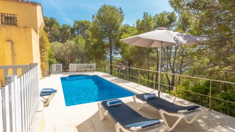 Property building, Patio, Day, Natural landscape, View (from property/room), Balcony/Terrace, Pool view, Swimming pool, sunbed