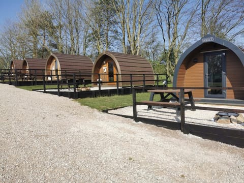 Wyreside Lakes Glamping Pods Campground/
RV Resort in Wyre District