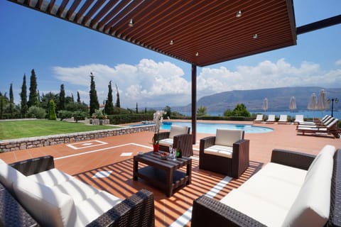 Day, Garden, Balcony/Terrace, Seating area, Mountain view, Pool view, Sea view, Swimming pool