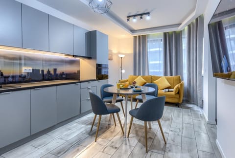 Living room, Dining area