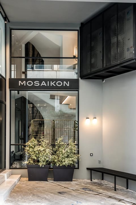 Facade/entrance, Property logo or sign