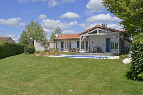 Garden, Golfcourse, Balcony/Terrace, Other, Photo of the whole room, Garden view, Landmark view, Area and facilities, Swimming pool, Swimming pool