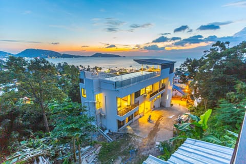 Property building, Natural landscape, Sea view, Sunset