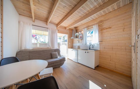 Domki Błękitne Nad Morzem Międzywodzie Nature lodge in West Pomeranian Voivodeship, Poland