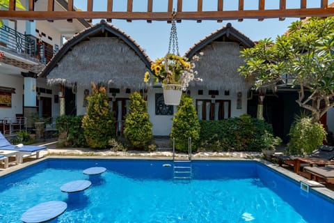 Patio, Day, Garden, Pool view