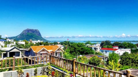 Garden, Balcony/Terrace, City view, Garden view, Landmark view, Mountain view, Sea view, Street view, Quiet street view, Inner courtyard view