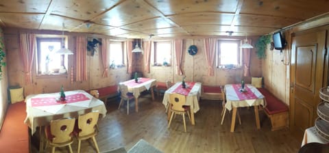 Pension Elisabeth Bed and Breakfast in Trentino-South Tyrol