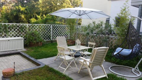 IL GIARDINETTO - Smart working - Airport - Private Parking - Private garden - Ducati - Philip Morris Apartment in Bologna