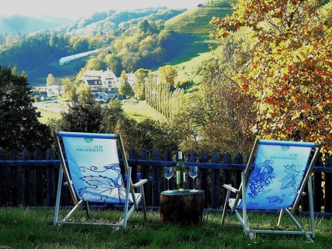 Natural landscape, Landmark view, Mountain view, sunbed