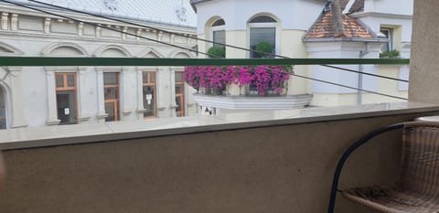 Property building, Balcony/Terrace