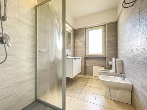 Shower, Toilet, Bathroom, bidet