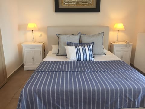 Bed, Decorative detail