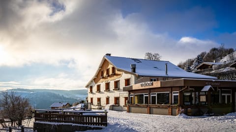 Hôtel - Restaurant Le Couchetat Hotel in La Bresse
