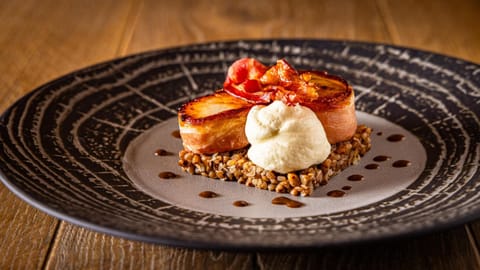 Restaurant/places to eat, Food