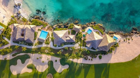 Patio, Balcony/Terrace, Beach, On site, Pets, Swimming pool, Family