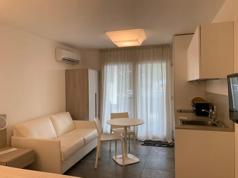 AppartArbus white suite Apartment in Sardinia