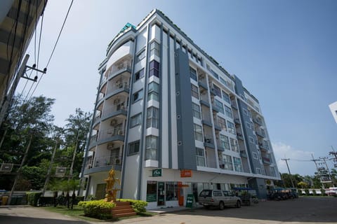 Property building, Facade/entrance, Bird's eye view