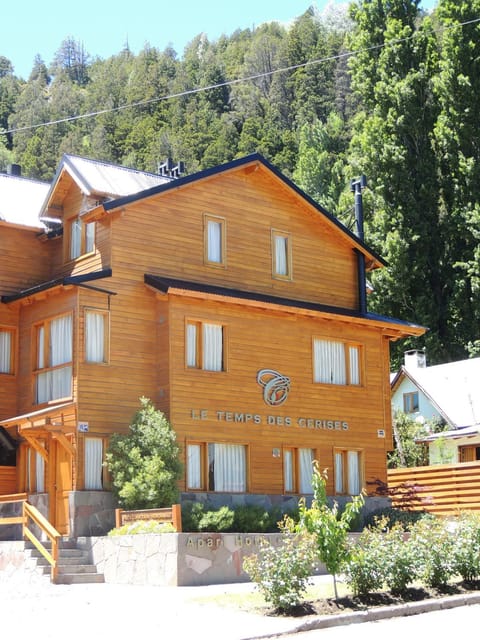 Property building, Day
