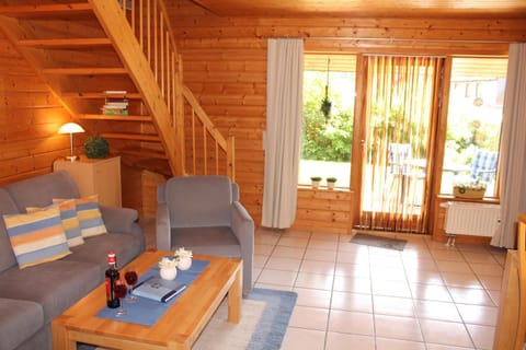 Living room, Photo of the whole room