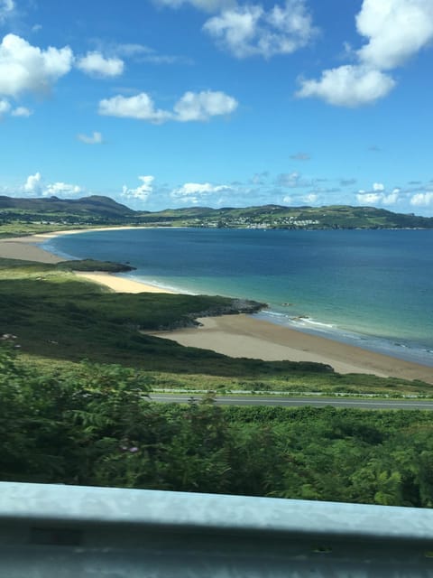 No 4 Ballymastoker Cottage House in County Donegal