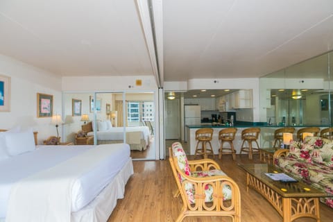 Ilikai Tower 1538 House in Honolulu