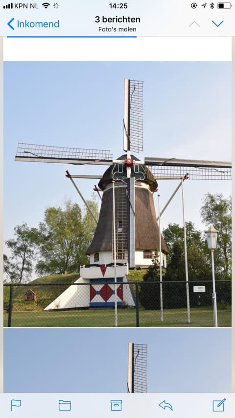 De Heijense Molen Retro Camping Campground/ 
RV Resort in Heijen