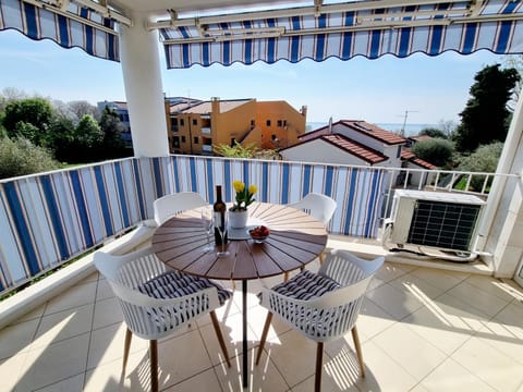 Balcony/Terrace, Seating area, Sea view