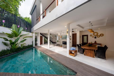 View (from property/room), Pool view, Swimming pool