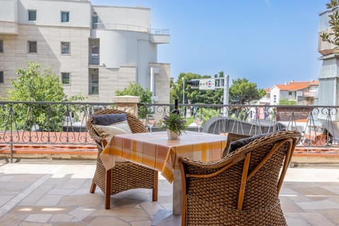 Apartment For 5 Apartment in Makarska