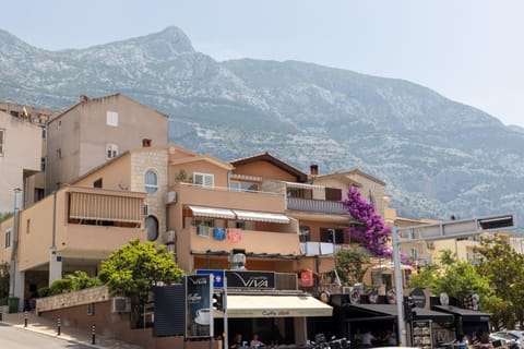 Apartment For 5 Apartment in Makarska