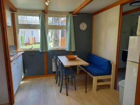 Camping des Drouilhèdes Campground/ 
RV Resort in Auvergne-Rhône-Alpes