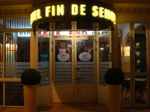 Facade/entrance, Property logo or sign