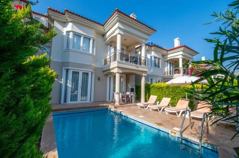 Property building, Patio, Garden view, Pool view, Swimming pool
