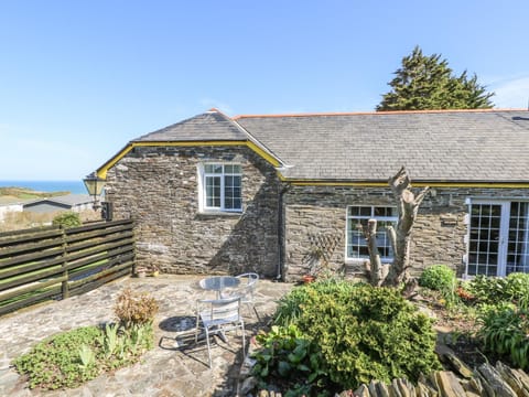 The Garden Apartment House in Tintagel