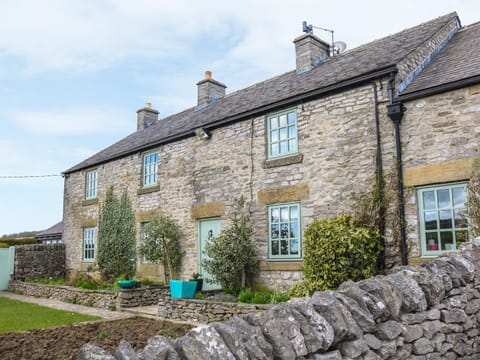 The Parlour House in High Peak District