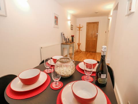 The Garden Flat Apartment in High Peak District