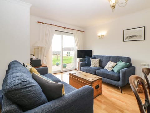 Broom Cottage House in East Devon District