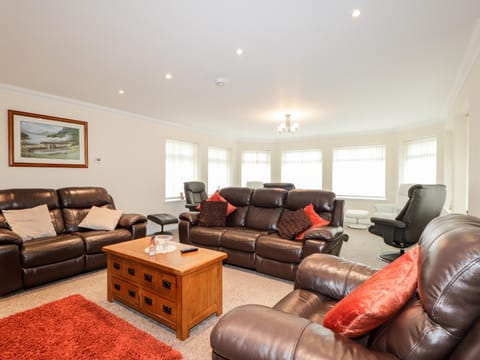 Riverside Cottage House in Scotland