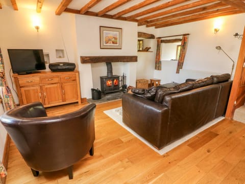 Spout Cottage House in England