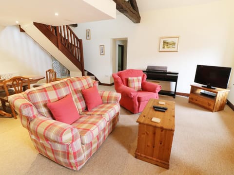 Kingfisher Barn Apartment in England