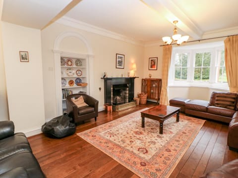 Eden House House in England