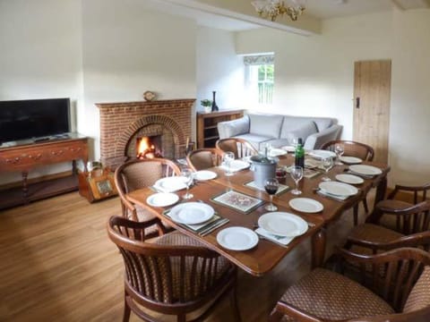 Old Hall Cottage House in Giggleswick